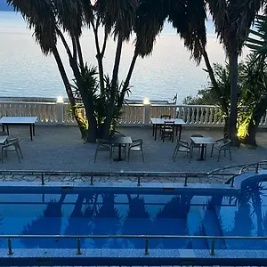 Blue Dream Holiday 3* Vlore