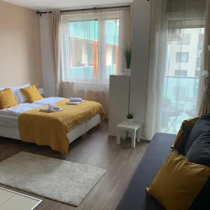 Daire Corvin Sun Downtown Budapeşte