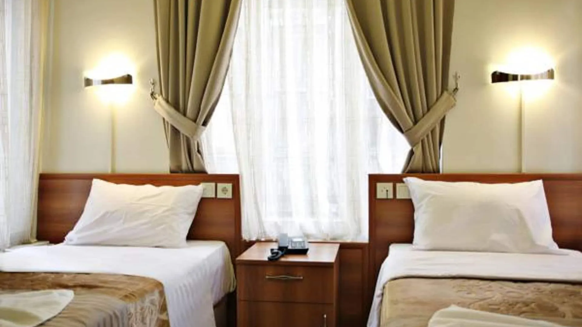 Taksim Palace Hotel イスタンブール