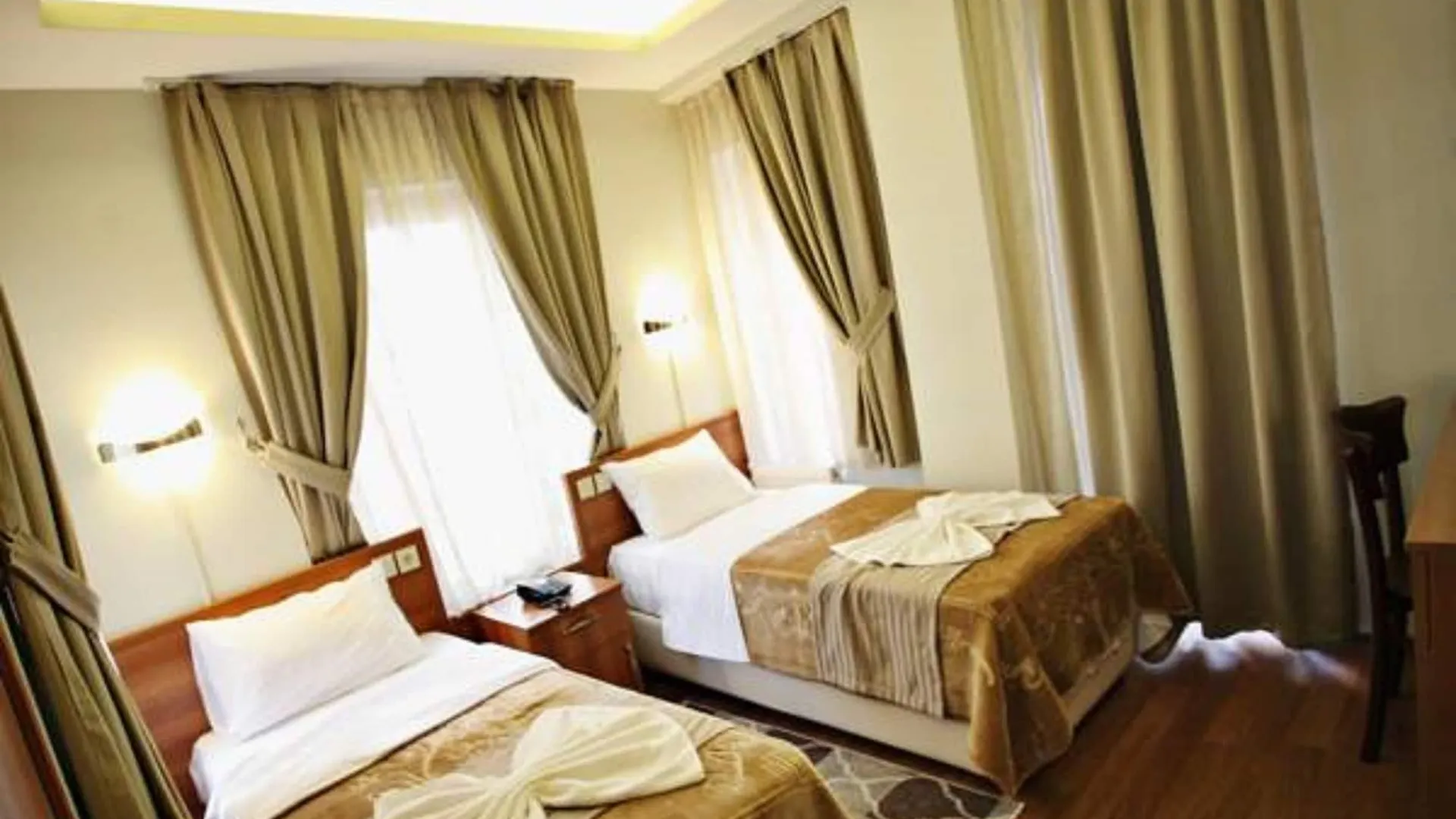 Taksim Palace Hotel イスタンブール